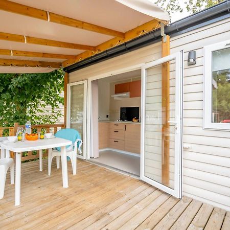 Camping Des Salines Salies-de-Béarn Kültér fotó